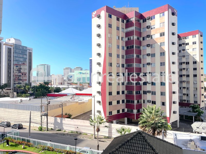 Apartamento Duplex Pe direito duplo 100 m² 2 Suítes 3 banheiros 2 vagas Cocó Fortaleza CE Rua Vilebaldo Aguiar Fortaleza - 