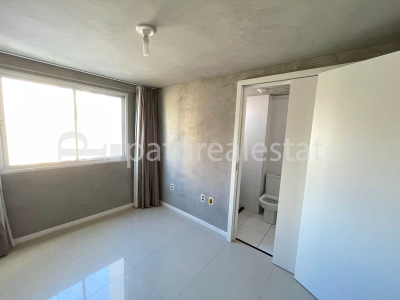Apartamento Duplex Pe direito duplo 100 m² 2 Suítes 3 banheiros 2 vagas Cocó Fortaleza CE Rua Vilebaldo Aguiar Fortaleza - 