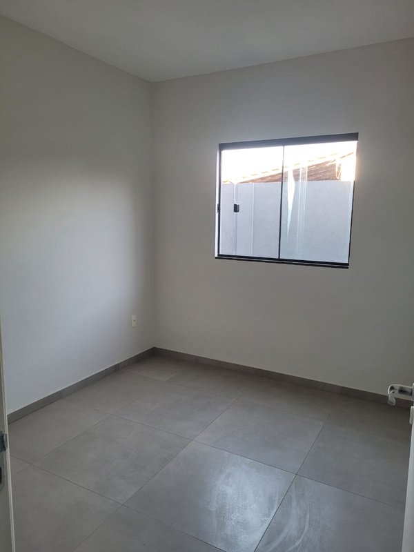 Casa nova e pronta para morar localizada a 1200 metros do mar em Itajuba Rua 1146 Barra Velha - 