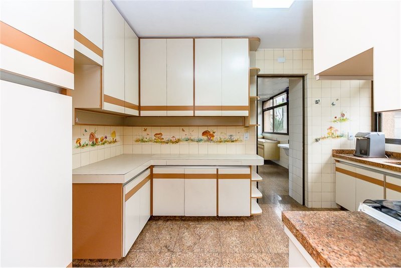 Apartamento a venda em Higienópolis - 4 dormitórios 240m² Albuquerque Lins São Paulo - 