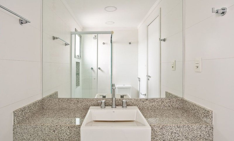 Apartamento de 68m², 2 quartos em Vila Nova Conceição Rua Silva Correia São Paulo - 