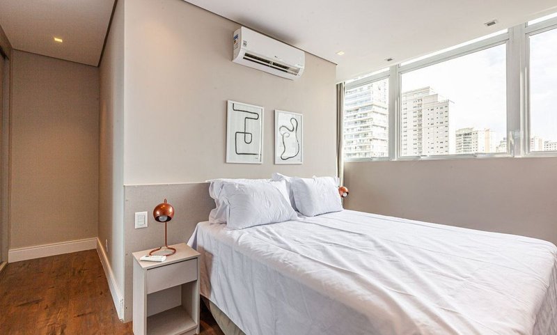Apartamento de 72m², 1 quarto em Vila Nova Conceição Rua Monte Aprazível São Paulo - 