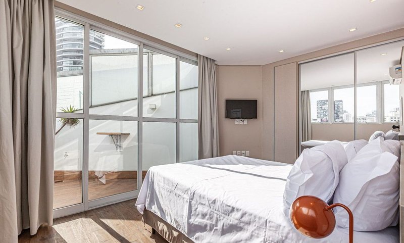 Apartamento de 72m², 1 quarto em Vila Nova Conceição Rua Monte Aprazível São Paulo - 