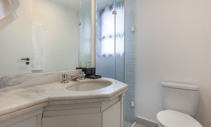 Apartamento de 39m², 1 quarto em Vila Nova Conceição Rua Balthazar da Veiga São Paulo - 