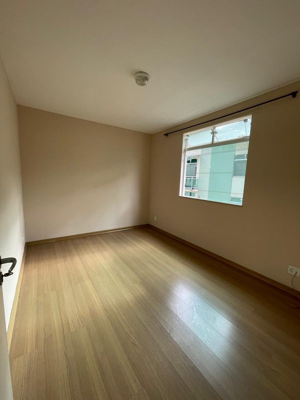 Apartamento à venda, 71 m² por R$ 370.000,00 - Olaria - Nova Friburgo/RJ  Nova Friburgo - 