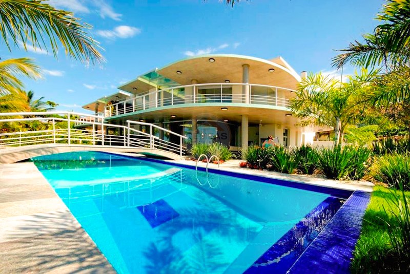 Casa frente ao mar da Praia de Juquehy com 6 suítes - São Sebastião - 