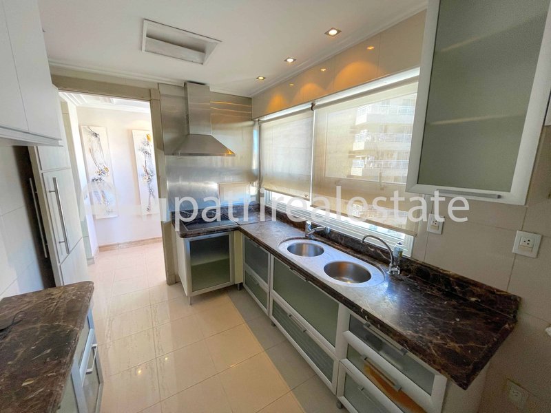 Cobertura duplex 3 quartos 4 banheiros deck e Piscina privativa 3 vagas Cocó Fortaleza CE Rua Doutor Gilberto Studart Fortaleza - 