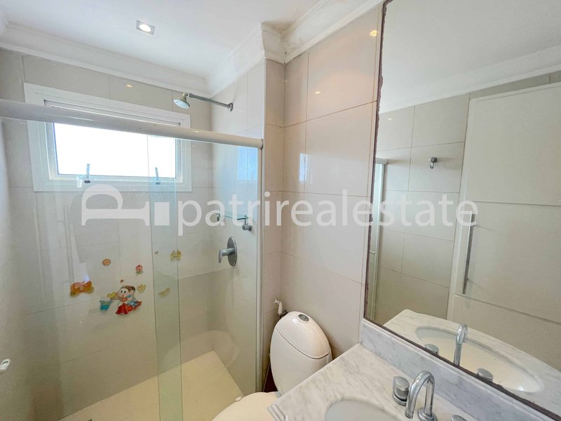 Cobertura duplex 3 quartos 4 banheiros deck e Piscina privativa 3 vagas Cocó Fortaleza CE Rua Doutor Gilberto Studart Fortaleza - 
