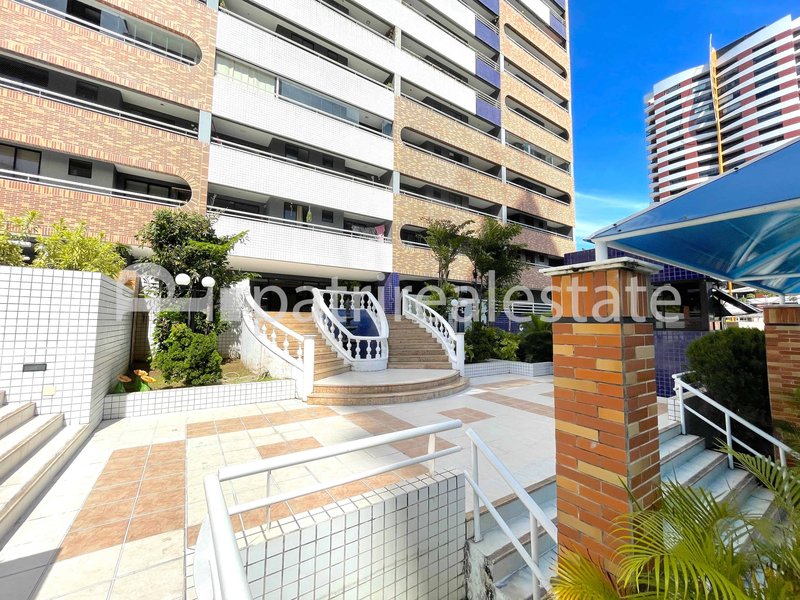 Cobertura duplex 3 quartos 4 banheiros deck e Piscina privativa 3 vagas Cocó Fortaleza CE Rua Doutor Gilberto Studart Fortaleza - 