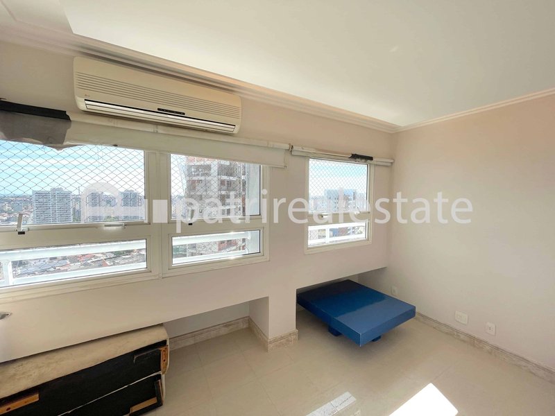 Cobertura duplex 3 quartos 4 banheiros deck e Piscina privativa 3 vagas Cocó Fortaleza CE Rua Doutor Gilberto Studart Fortaleza - 