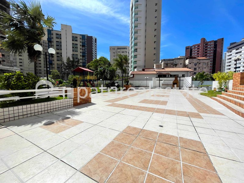 Cobertura duplex 3 quartos 4 banheiros deck e Piscina privativa 3 vagas Cocó Fortaleza CE Rua Doutor Gilberto Studart Fortaleza - 