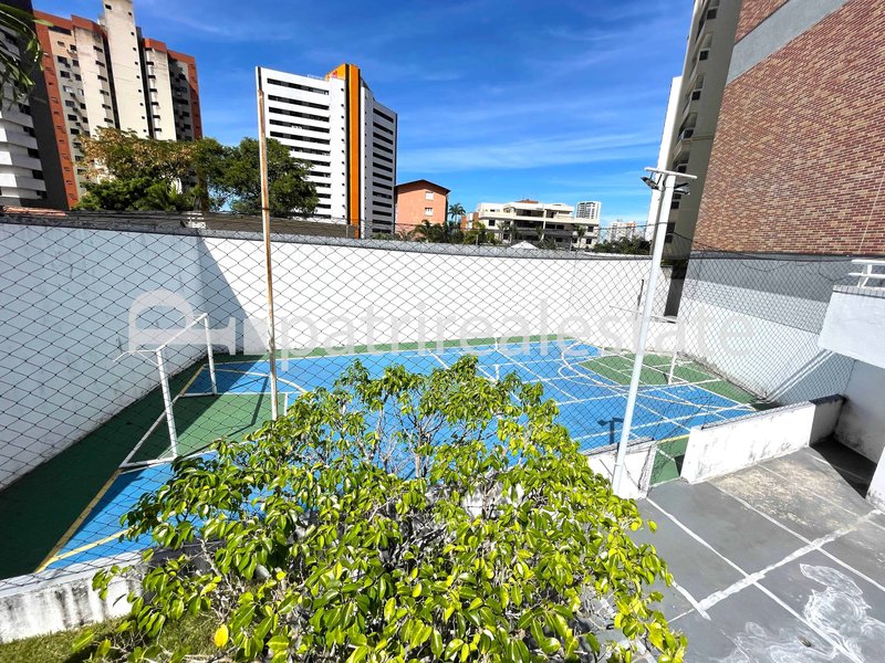 Cobertura duplex 3 quartos 4 banheiros deck e Piscina privativa 3 vagas Cocó Fortaleza CE Rua Doutor Gilberto Studart Fortaleza - 