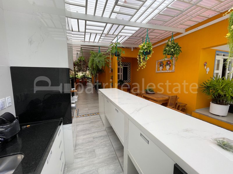 Casa 500 m² 5 Suítes 6 Banheiros 9 Vagas em Terreno de 720 m² - De Lourdes - Fortaleza  CE Rua Doutor Pedro Sampaio Fortaleza - 