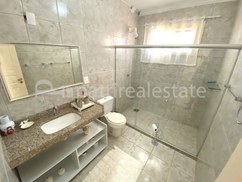 Casa 500 m² 5 Suítes 6 Banheiros 9 Vagas em Terreno de 720 m² - De Lourdes - Fortaleza  CE Rua Doutor Pedro Sampaio Fortaleza - 