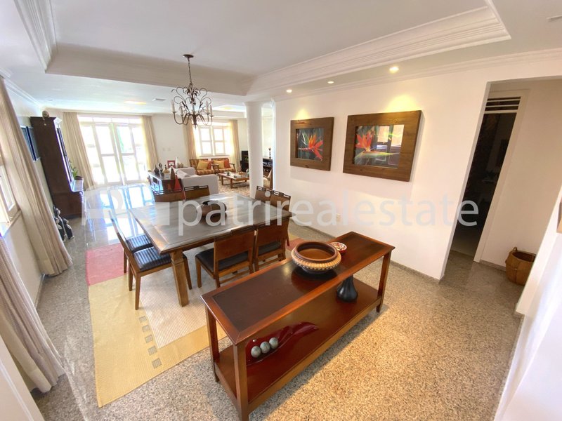 Casa 500 m² 5 Suítes 6 Banheiros 9 Vagas em Terreno de 720 m² - De Lourdes - Fortaleza  CE Rua Doutor Pedro Sampaio Fortaleza - 