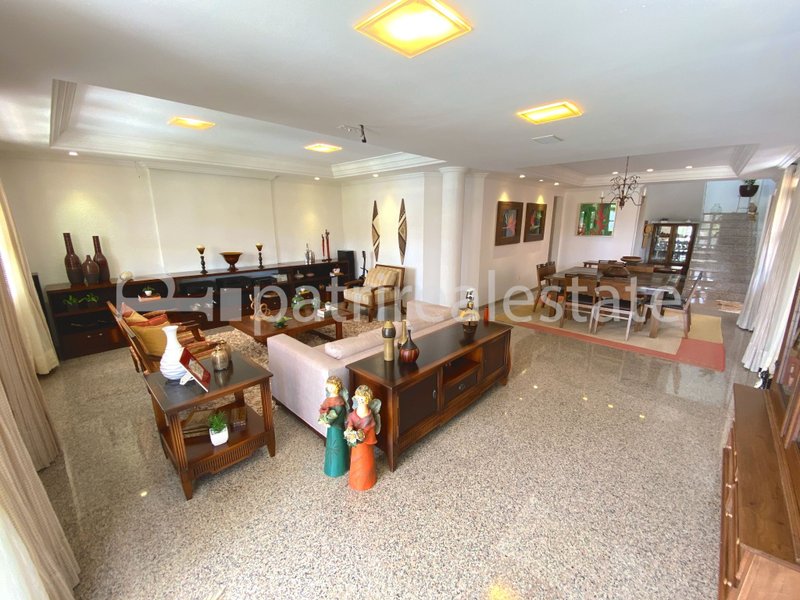 Casa 500 m² 5 Suítes 6 Banheiros 9 Vagas em Terreno de 720 m² - De Lourdes - Fortaleza  CE Rua Doutor Pedro Sampaio Fortaleza - 