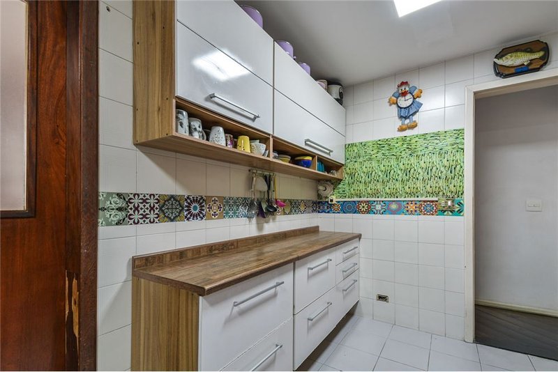 Apartamento no Itaim Bibi 3 dormitórios 136m² Dr. Guilherme Bannitz São Paulo - 
