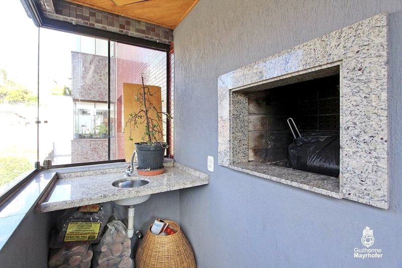R$ 1.010.000 - APARTAMENTO DE FRENTE - 2 SACADAS - 114M2 - 3 DORMITÓRIOS - LAREIRA - VISTA Avenida João Obino Porto Alegre - 