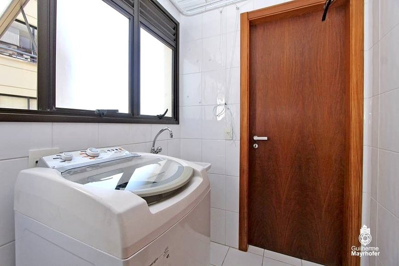 R$ 1.010.000 - APARTAMENTO DE FRENTE - 2 SACADAS - 114M2 - 3 DORMITÓRIOS - LAREIRA - VISTA Avenida João Obino Porto Alegre - 