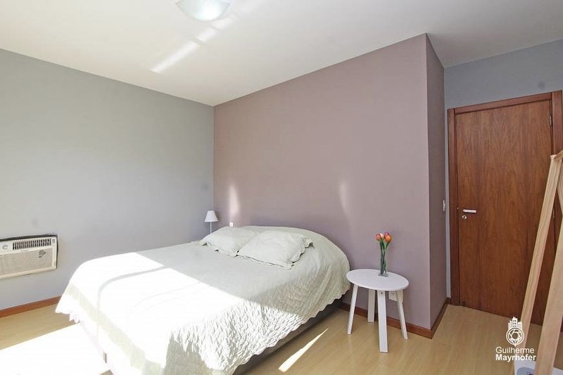 R$ 1.010.000 - APARTAMENTO DE FRENTE - 2 SACADAS - 114M2 - 3 DORMITÓRIOS - LAREIRA - VISTA Avenida João Obino Porto Alegre - 