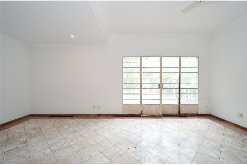 Apartamento à venda com 3 quartos, 148m² - Foto 6