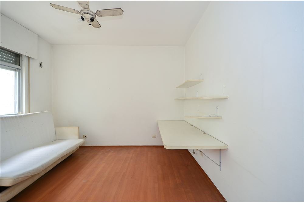 Apartamento à venda com 3 quartos, 148m² - Foto 1