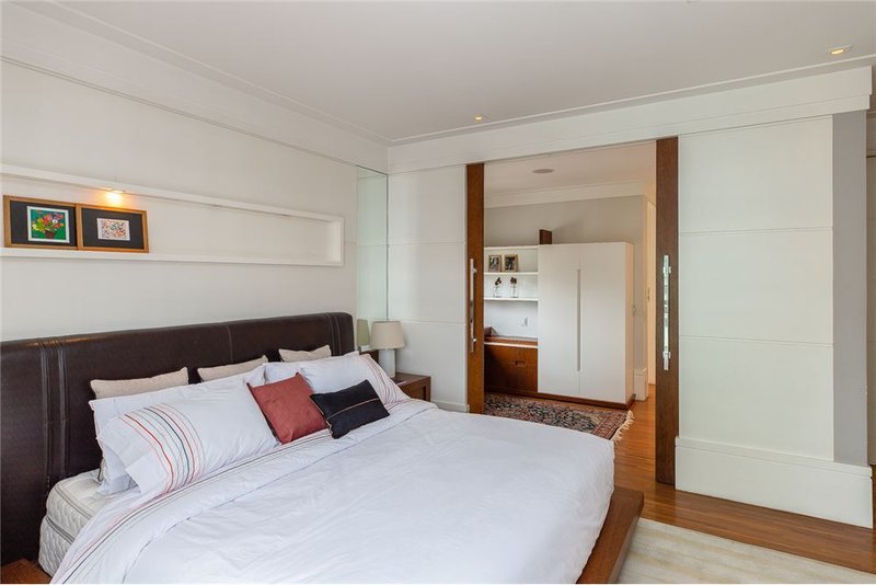 Apartamento de Luxo em Moema com 3 dormitórios 301m² dos Tupiniquins São Paulo - 