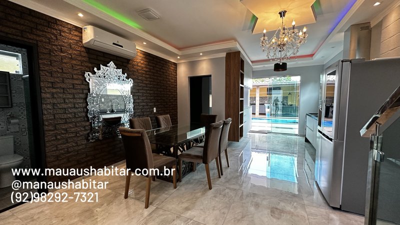 Lindo Duplex PORTEIRA FECHADA, com Piscina no Villa Suíça, CONFIRA! Avenida Santos Dumont Manaus - 
