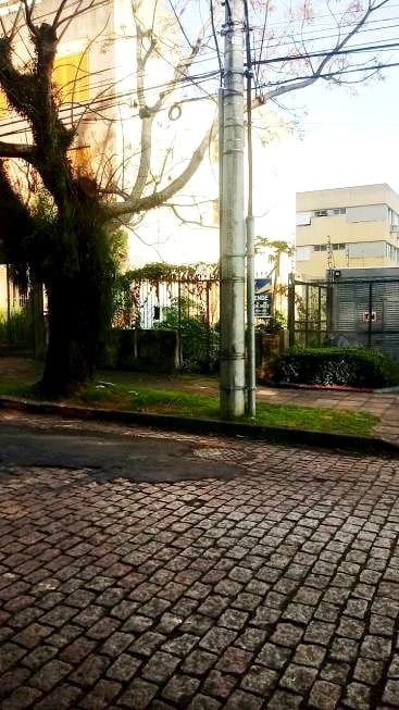 R$ 315.000 - TERRENO - 206m2 - ÁREA RESIDENCIAL E COMERCIAL - Porto Alegre - 