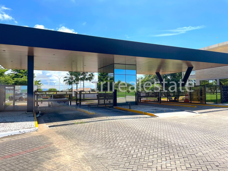 Casa Duplex no Jardins de Ibiza 5 suites 7 wc 6 vagas. Sup. 325,80 m² Coaçu - Eusebio - CE Rodovia, CE-040Avenida Nova do Contorno Eusébio - 