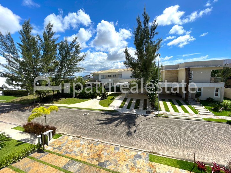 Casa Duplex no Jardins de Ibiza 5 suites 7 wc 6 vagas. Sup. 325,80 m² Coaçu - Eusebio - CE Rodovia, CE-040Avenida Nova do Contorno Eusébio - 