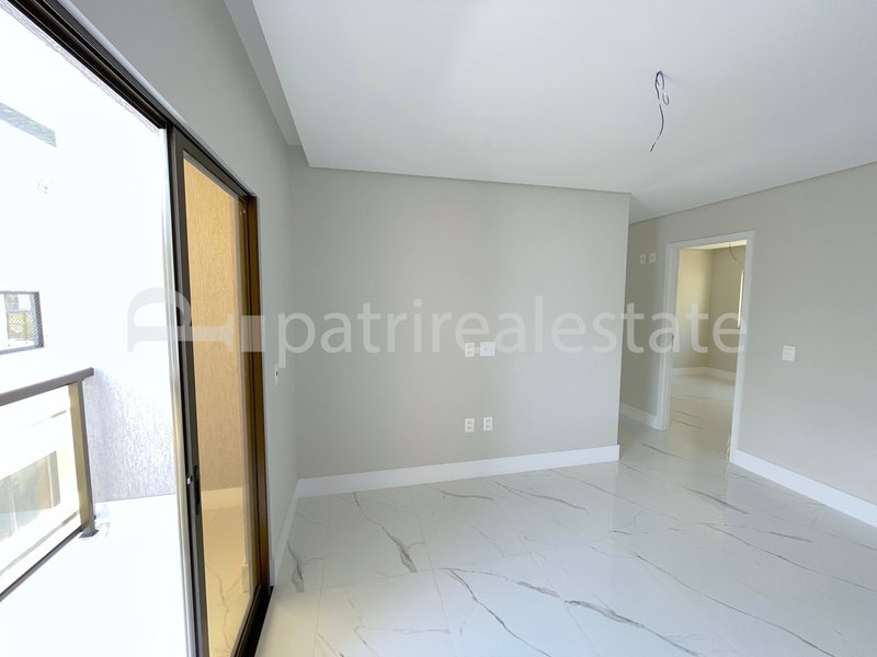Casa Duplex no Jardins de Ibiza 5 suites 7 wc 6 vagas. Sup. 325,80 m² Coaçu - Eusebio - CE Rodovia, CE-040Avenida Nova do Contorno Eusébio - 