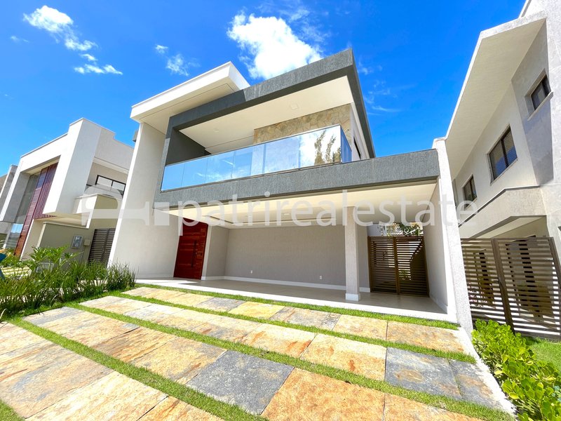 Casa Duplex no Jardins de Ibiza 5 suites 7 wc 6 vagas. Sup. 325,80 m² Coaçu - Eusebio - CE Rodovia, CE-040Avenida Nova do Contorno Eusébio - 