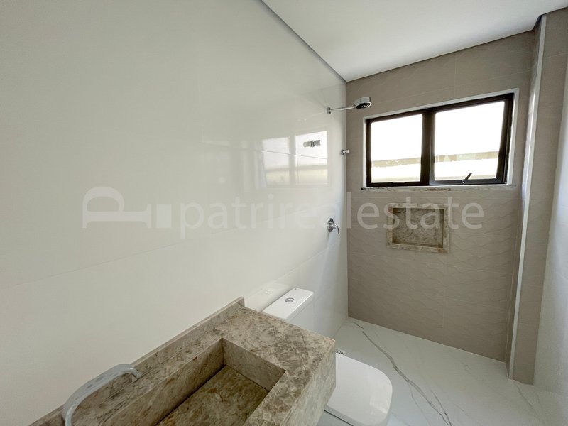 Casa Duplex no Jardins de Ibiza 4 suites 6 wc 6 vagas. Sup. 322 m² Coaçu - Eusebio - CE Rodovia, CE-040 Eusébio - 