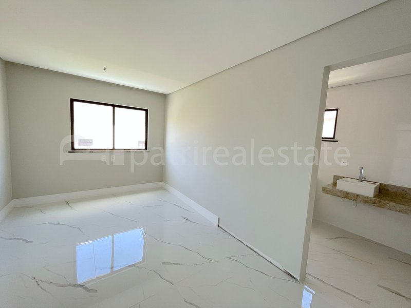 Casa Duplex no Jardins de Ibiza 4 suites 6 wc 6 vagas. Sup. 322 m² Coaçu - Eusebio - CE Rodovia, CE-040 Eusébio - 