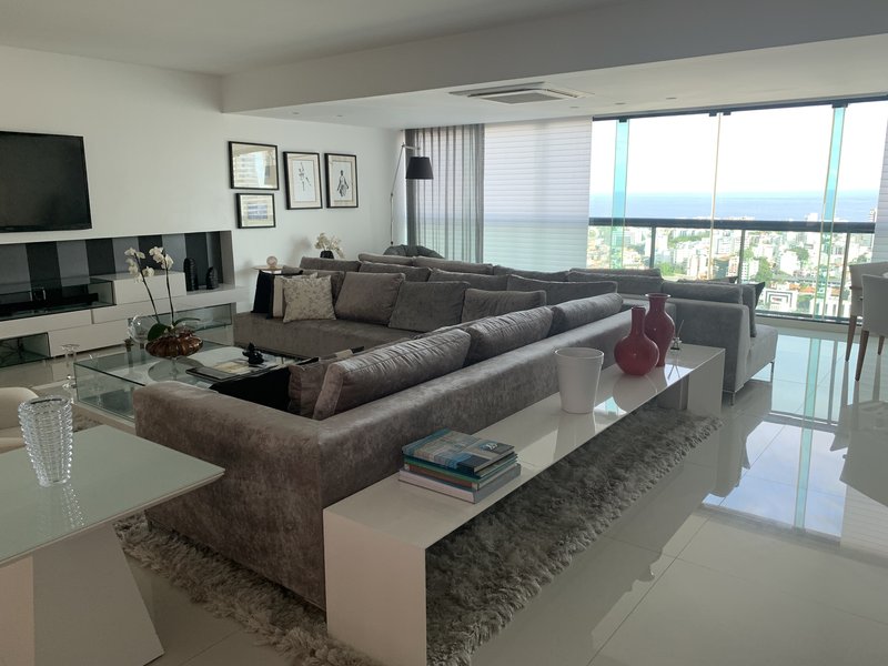 Apartamento à venda, três quartos, Villagio Panamby, Horto Florestal, Salvador/BA  Salvador - 