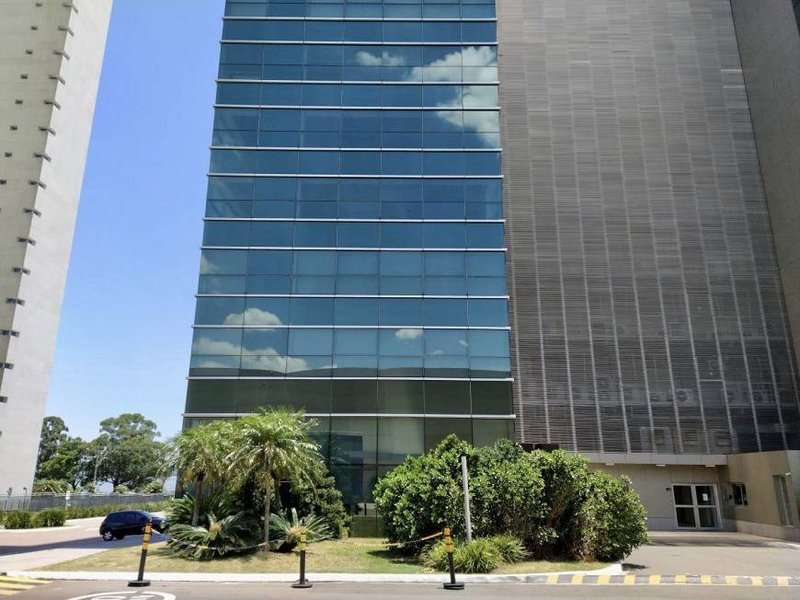 R$ 850.000 - BARRA SHOPPING SUL - DIAMOND TOWER - SALA ALTO PADRÃO - 87M2 - 1 VAGA Avenida Diário de Notícias Porto Alegre - 