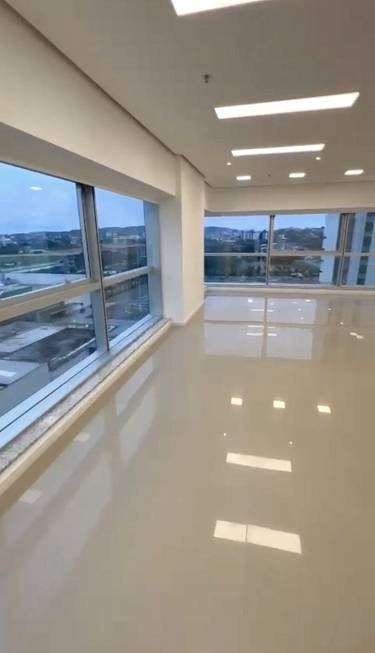 R$ 850.000 - BARRA SHOPPING SUL - DIAMOND TOWER - SALA ALTO PADRÃO - 87M2 - 1 VAGA Avenida Diário de Notícias Porto Alegre - 
