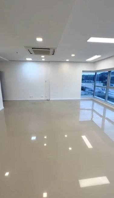 R$ 850.000 - BARRA SHOPPING SUL - DIAMOND TOWER - SALA ALTO PADRÃO - 87M2 - 1 VAGA Avenida Diário de Notícias Porto Alegre - 