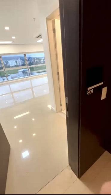 R$ 850.000 - BARRA SHOPPING SUL - DIAMOND TOWER - SALA ALTO PADRÃO - 87M2 - 1 VAGA Avenida Diário de Notícias Porto Alegre - 