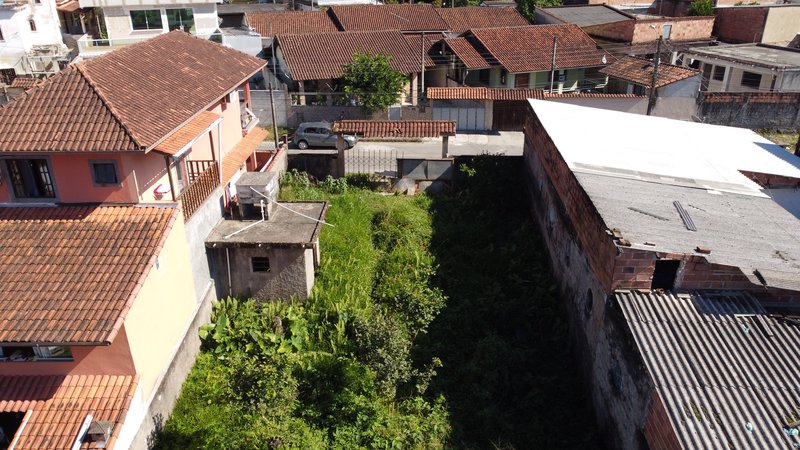 Vendendo terreno pronto para construir no bairro Quinta Mariana Rua Estevan Batista Guapimirim - 