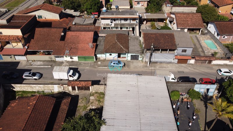 Vendendo quatro casas no centro de Guapimirim-RJ Rua Itacoatiara Guapimirim - 