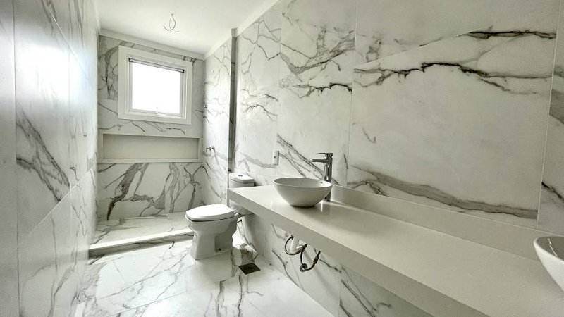 R$ 2.150.000 - ALPHAVILLE TOSCANA - MARAVILHOSA CASA - 254M2 - 4 SUÍTES - INFRA COMPLETA Estrada das Três Meninas Porto Alegre - 