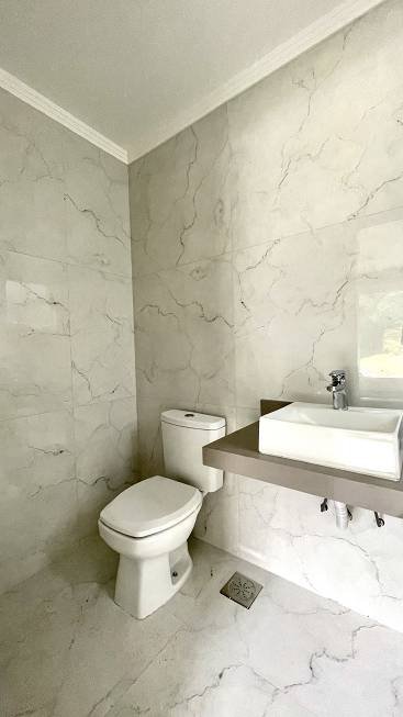 R$ 2.150.000 - ALPHAVILLE TOSCANA - MARAVILHOSA CASA - 254M2 - 4 SUÍTES - INFRA COMPLETA Estrada das Três Meninas Porto Alegre - 