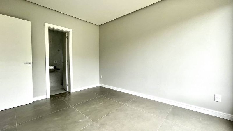 R$ 2.150.000 - ALPHAVILLE TOSCANA - MARAVILHOSA CASA - 254M2 - 4 SUÍTES - INFRA COMPLETA Estrada das Três Meninas Porto Alegre - 