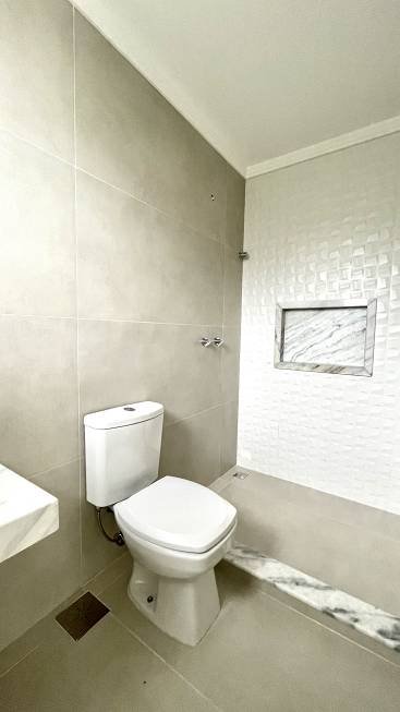 R$ 2.150.000 - ALPHAVILLE TOSCANA - MARAVILHOSA CASA - 254M2 - 4 SUÍTES - INFRA COMPLETA Estrada das Três Meninas Porto Alegre - 