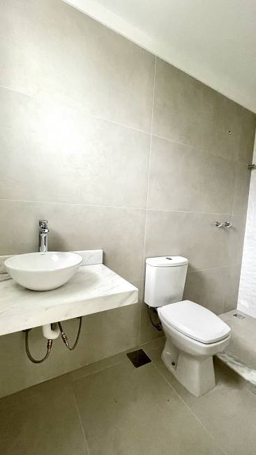 R$ 2.150.000 - ALPHAVILLE TOSCANA - MARAVILHOSA CASA - 254M2 - 4 SUÍTES - INFRA COMPLETA Estrada das Três Meninas Porto Alegre - 