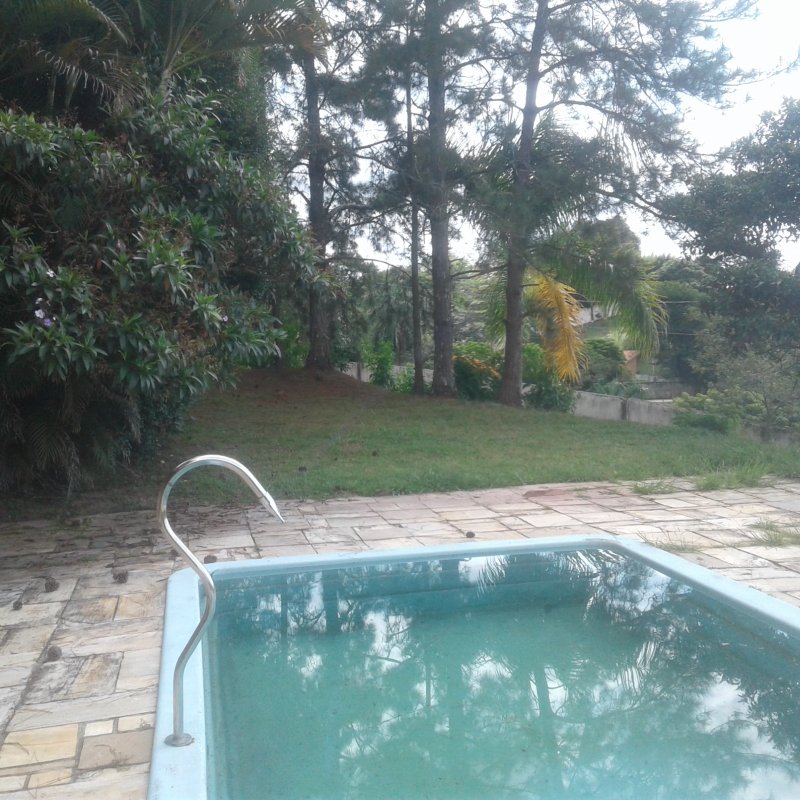 CHACARA COM 4.500 METROS NO CONDOMINIO RECANTO DOS PASSAROS EM JACAREI SP - Jacareí - 