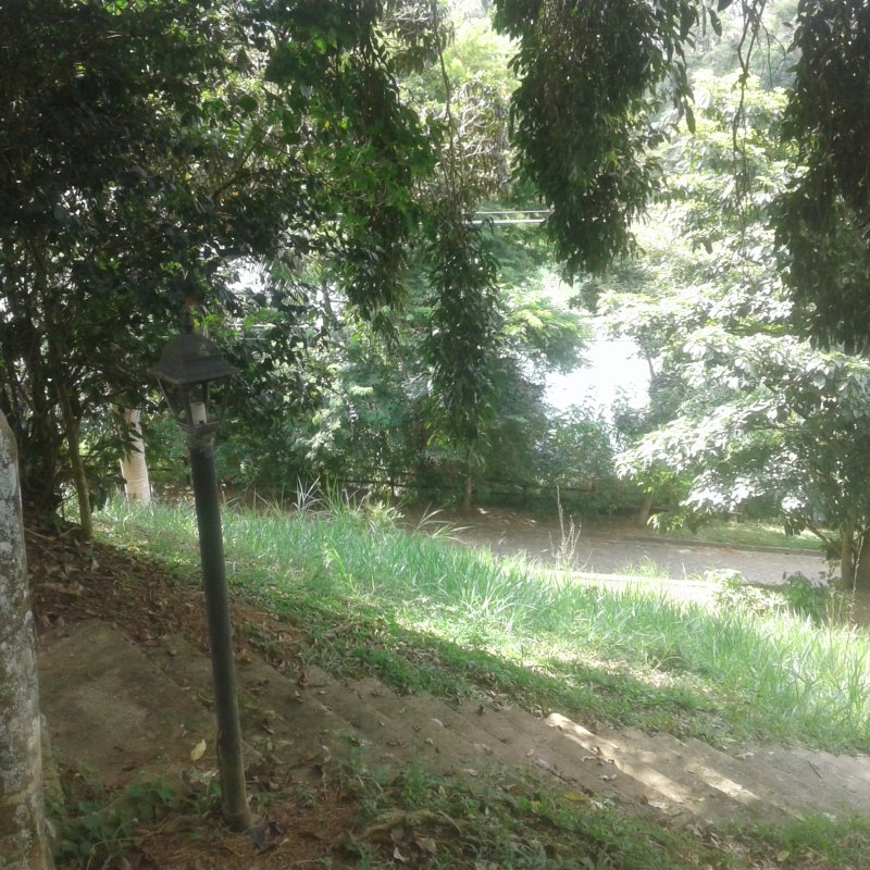 CHACARA COM 4.500 METROS NO CONDOMINIO RECANTO DOS PASSAROS EM JACAREI SP - Jacareí - 