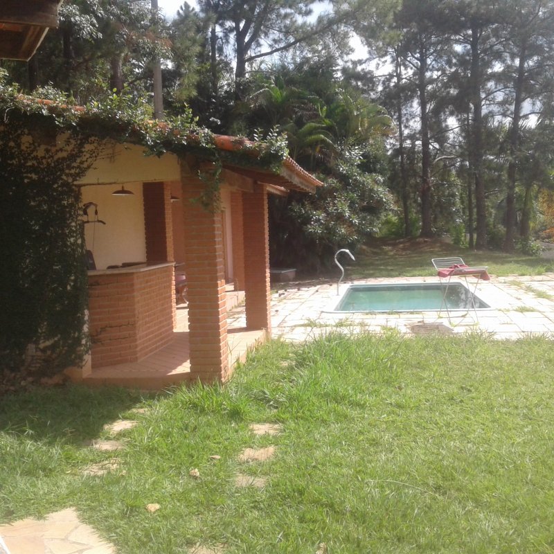 CHACARA COM 4.500 METROS NO CONDOMINIO RECANTO DOS PASSAROS EM JACAREI SP - Jacareí - 